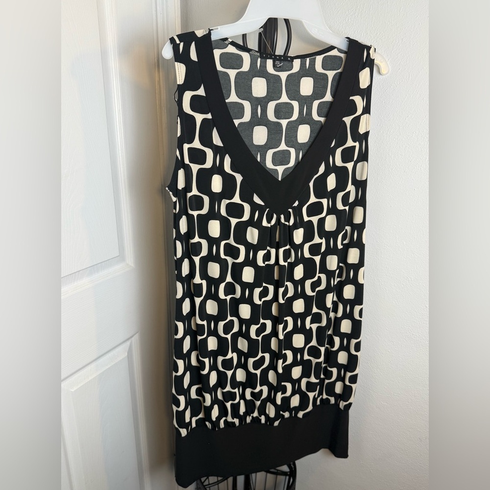 Tiana B. Black and White Graphic Tank Top